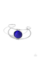 Load image into Gallery viewer, Candescent Cats Eye-Blue
