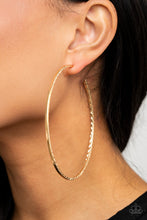 Load image into Gallery viewer, Diamondback Diva-Gold
