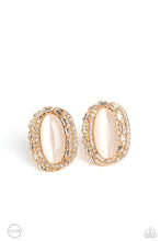 Load image into Gallery viewer, Shimmery Statement-Gold
