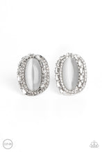 Load image into Gallery viewer, Shimmery Statement-White
