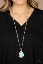 Load image into Gallery viewer, Fashion Flaunt-Green
