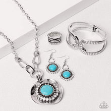 Load image into Gallery viewer, July 2022 Fashion Fix Set-Simply Santa Fe
