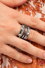 Load image into Gallery viewer, July 2022 Fashion Fix Set-Simply Santa Fe
