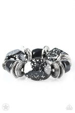 Load image into Gallery viewer, Glaze of Glory-Black
